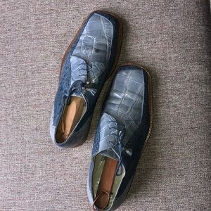 Men’s shoes